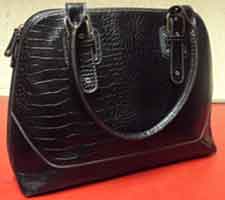 repair handle on leather handbag, repair zipper on purse, fix stiching on handbag and purse